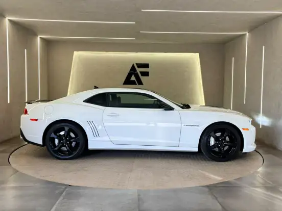 CHEVROLET-CAMARO-6.2 SS COUPÉ V8 GASOLINA 2P AUTOMÁTICO CHEVROLET-CAMARO-2013