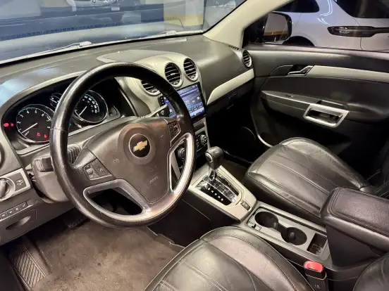 CHEVROLET-CAPTIVA-3.0 SFI AWD V6 24V GASOLINA 4P AUTOMÁTICO CHEVROLET-CAPTIVA-2011