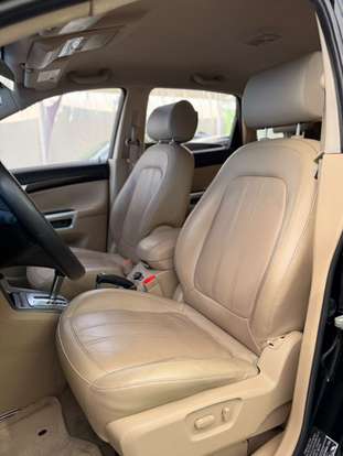 CHEVROLET-CAPTIVA-2010