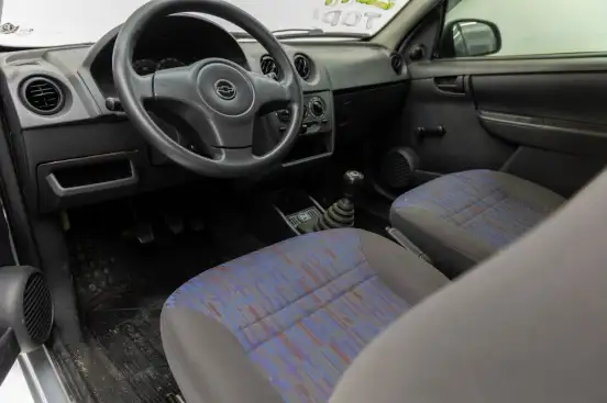 CHEVROLET-CELTA-2010