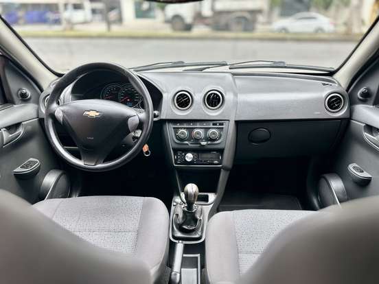 CHEVROLET-CELTA-2013