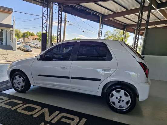 CHEVROLET-CELTA-2014