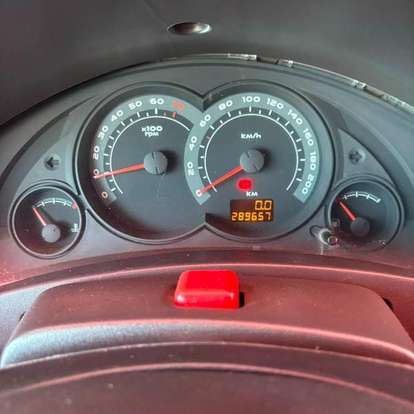 CHEVROLET-CELTA-2010