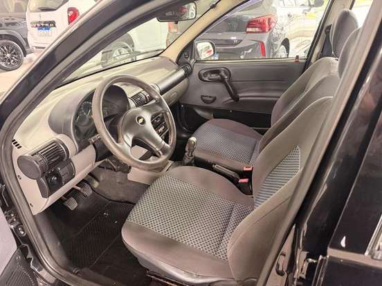CHEVROLET-CLASSIC-2011