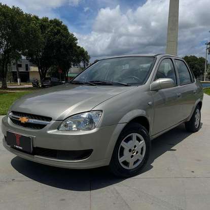 CHEVROLET-CLASSIC-2010