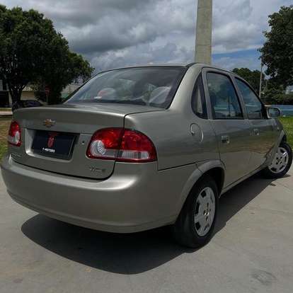 CHEVROLET-CLASSIC-2010