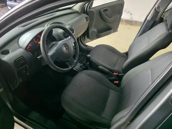 CHEVROLET-CORSA-1.4 MPFI MAXX 8V FLEX 4P MANUAL CHEVROLET-CORSA-2011