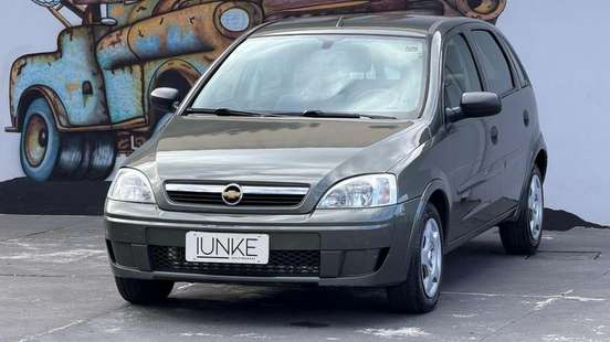 CHEVROLET-CORSA-2011