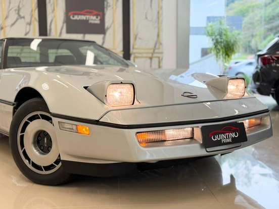 CHEVROLET-CORVETTE-1983
