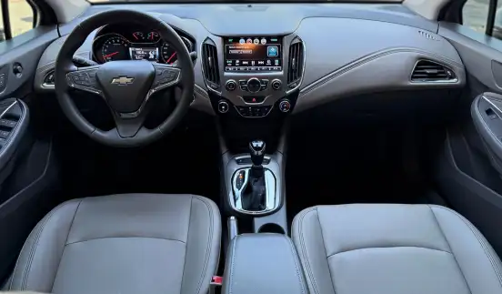 CHEVROLET-CRUZE-2018
