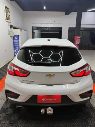 CHEVROLET-CRUZE-2017