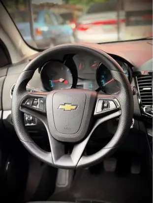 CHEVROLET-CRUZE-2011