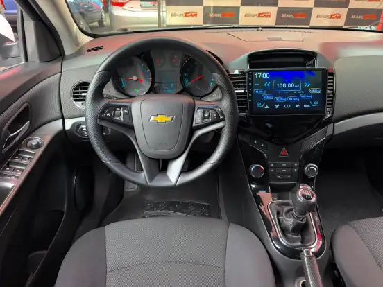 CHEVROLET-CRUZE-2011