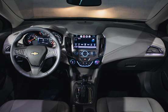 CHEVROLET-CRUZE-2016