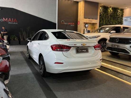 CHEVROLET-CRUZE-2021