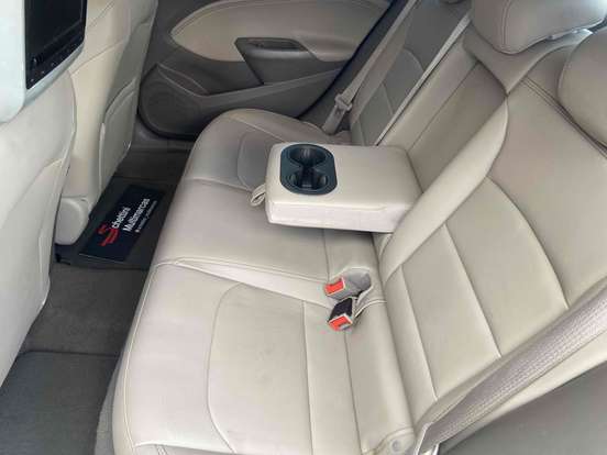 CHEVROLET-CRUZE-2018