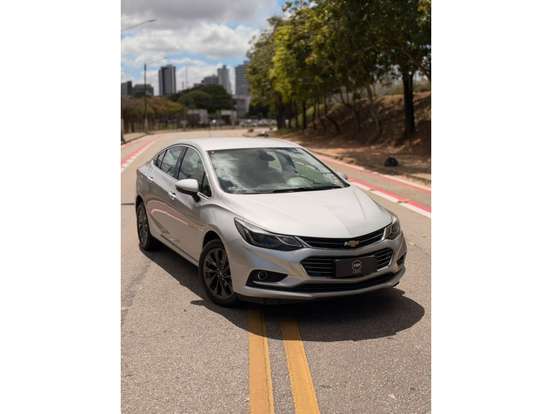 CHEVROLET-CRUZE-2018
