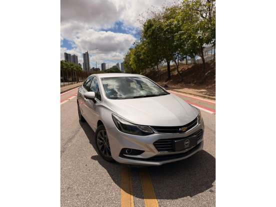 CHEVROLET-CRUZE-2018