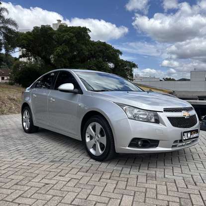 CHEVROLET-CRUZE-2013