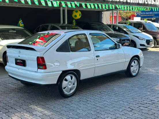 CHEVROLET-KADETT-2.0 MPFI GLS 8V GASOLINA 2P MANUAL CHEVROLET-KADETT-1997