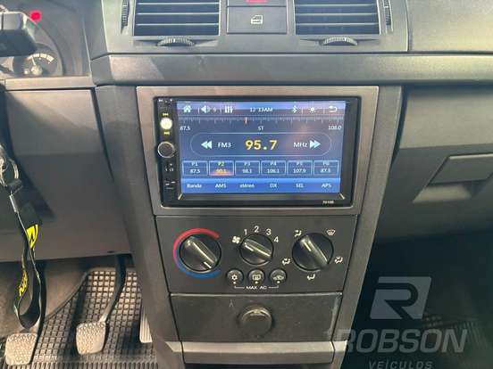 CHEVROLET-MERIVA-2004