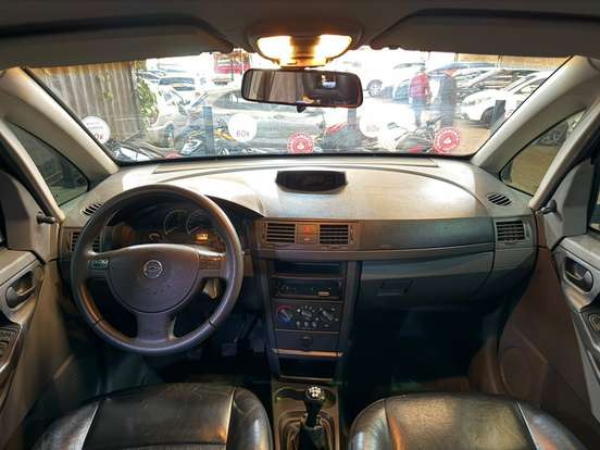 CHEVROLET-MERIVA-1.8 MPFI JOY 8V FLEX 4P MANUAL CHEVROLET-MERIVA-2005