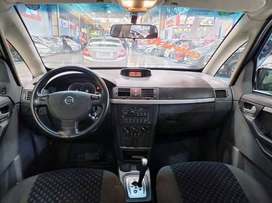 CHEVROLET-MERIVA-2011