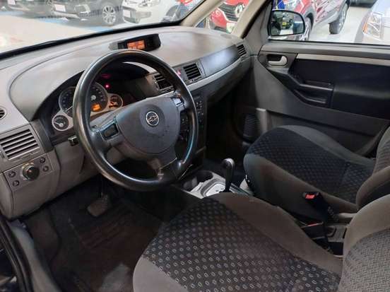 CHEVROLET-MERIVA-2011
