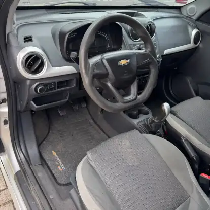 CHEVROLET-MONTANA-2016