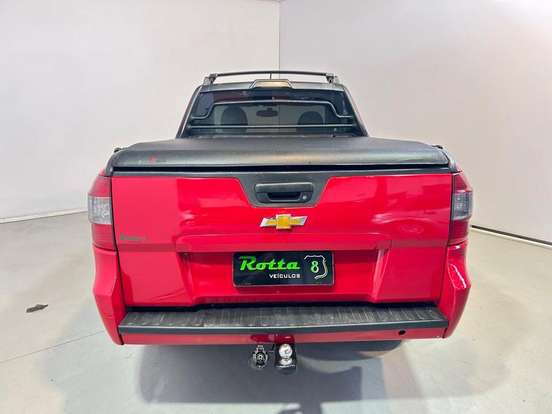 CHEVROLET-MONTANA-2014