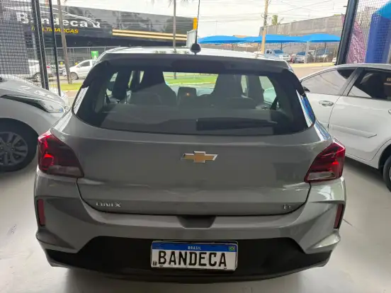 CHEVROLET-ONIX-2024