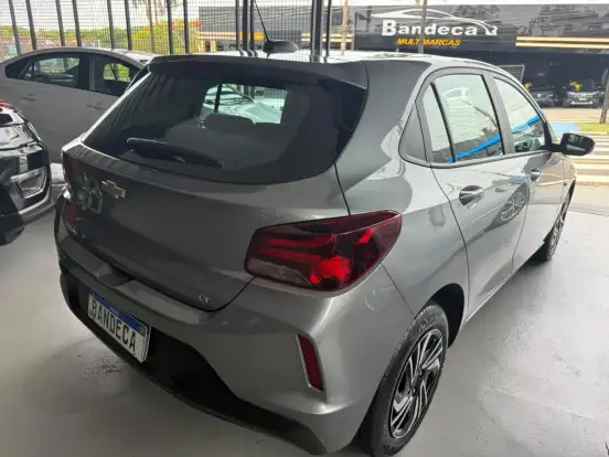 CHEVROLET-ONIX-2024