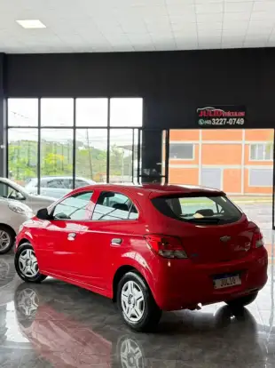 CHEVROLET-ONIX-2016