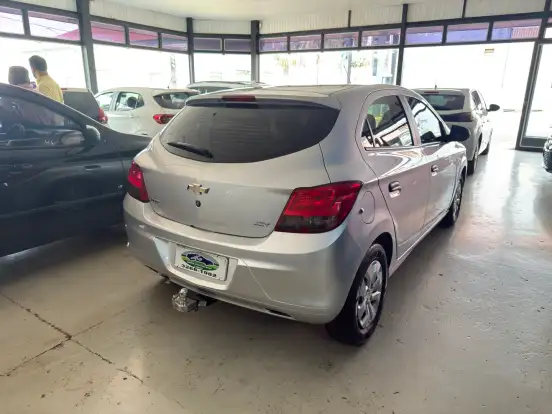 CHEVROLET-ONIX-1.0 MPFI JOY 8V FLEX 4P MANUAL CHEVROLET-ONIX-2018