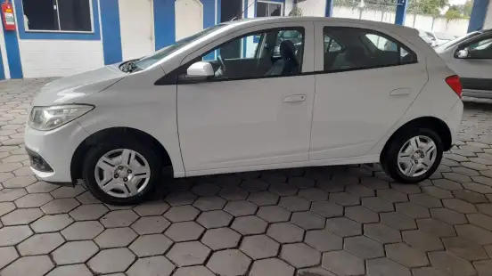 CHEVROLET-ONIX-2013