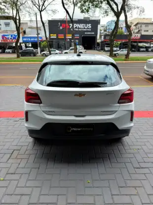 CHEVROLET-ONIX-2023
