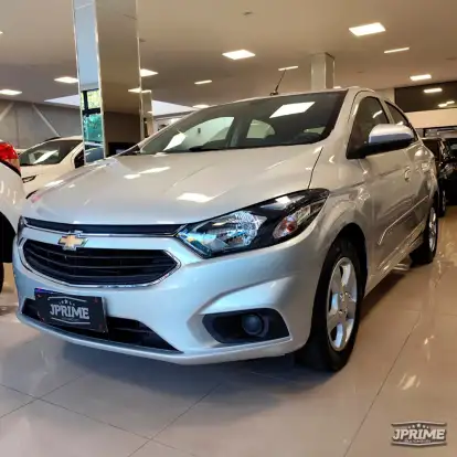 CHEVROLET-ONIX-2018