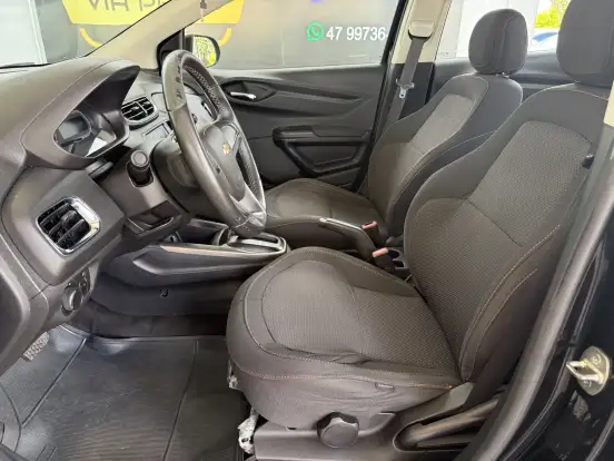CHEVROLET-ONIX-1.4 MPFI LT 8V FLEX 4P AUTOMÁTICO CHEVROLET-ONIX-2013