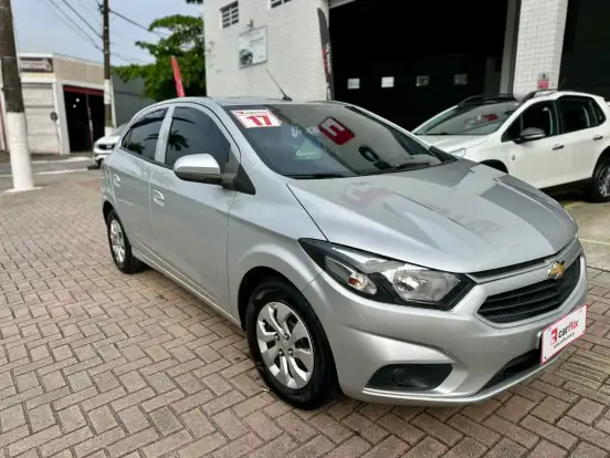 CHEVROLET-ONIX-1.4 MPFI LT 8V FLEX 4P MANUAL CHEVROLET-ONIX-2017
