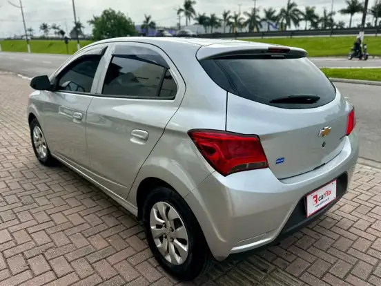 CHEVROLET-ONIX-1.4 MPFI LT 8V FLEX 4P MANUAL CHEVROLET-ONIX-2017