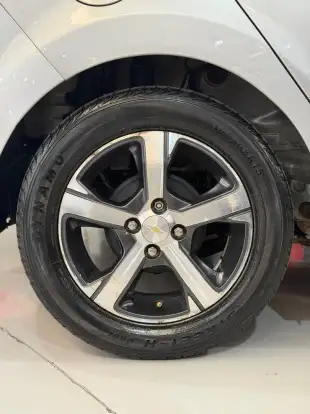 CHEVROLET-ONIX-1.4 MPFI LTZ 8V FLEX 4P AUTOMÁTICO CHEVROLET-ONIX-2019