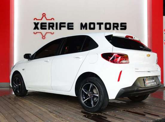 CHEVROLET-ONIX-2021
