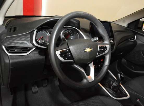 CHEVROLET-ONIX-2021