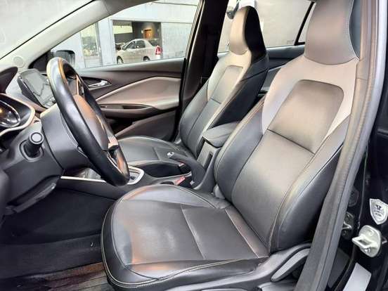 CHEVROLET-ONIX-2020