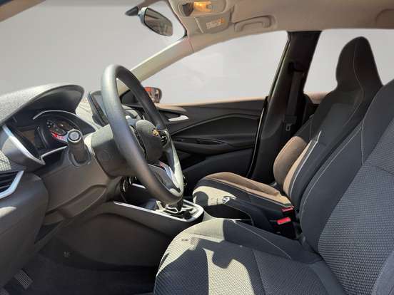 CHEVROLET-ONIX-2022