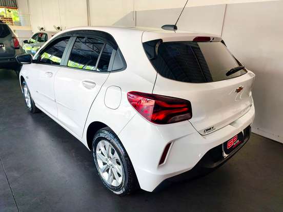 CHEVROLET-ONIX-2023