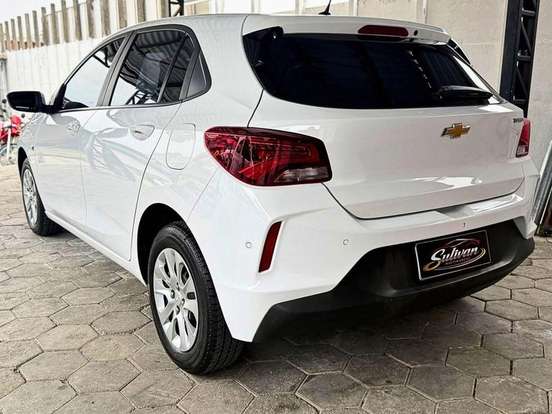 CHEVROLET-ONIX-2022