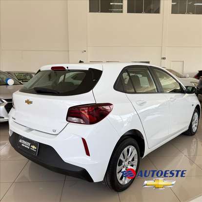CHEVROLET-ONIX-2022