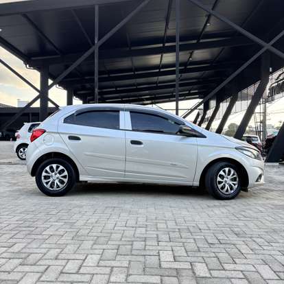 CHEVROLET-ONIX-1.0 MPFI JOY 8V FLEX 4P MANUAL CHEVROLET-ONIX-2020