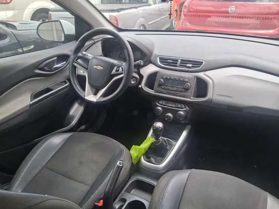 CHEVROLET-ONIX-2019